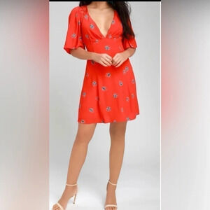 Free People mockingbird dress with lace accent and tie back. (No size tag)